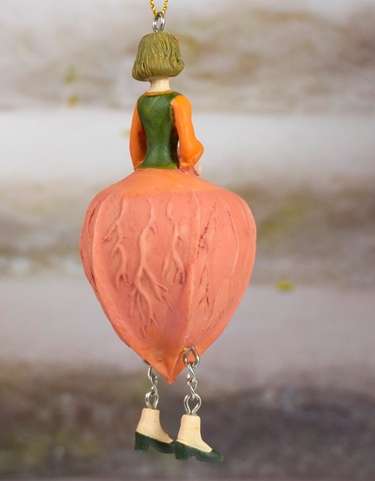 Deko Figur Blumenmädchen Physalismädchen zum Hängen